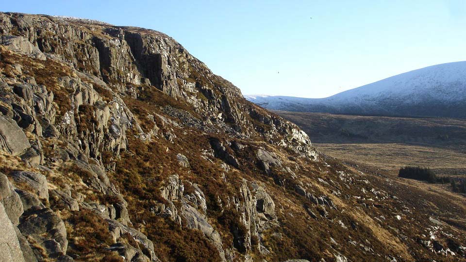 Craignelder west side cliffs image