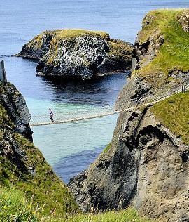 Carrick-a Rede Rope Bridge image